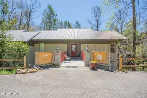 9 units + 2 Lots Cambridge Est, Gatlinburg, TN 37738