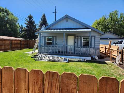 3744 Laverne Avenue, Klamath Falls, OR 97603