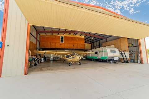 121 Pitts Ln, Marion, TX 78124