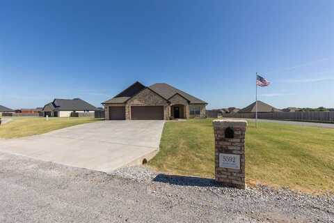 5592 NE Snowy Owl Rd, Elgin, OK 73538