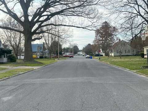 Phillips, SEAFORD, DE 19973