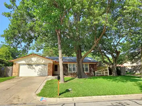 Marie, ARLINGTON, TX 76010