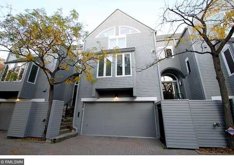Greenway Gables, MINNEAPOLIS, MN 55403