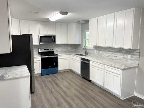 Ephrem, MILTON, FL 32571