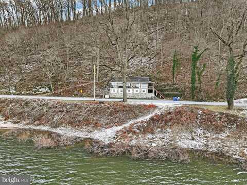 River, YORK, PA 17406