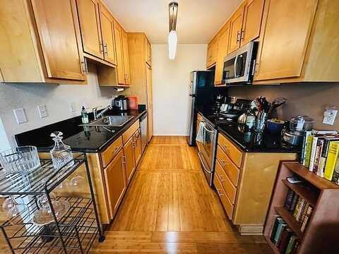 Cambridge, BENICIA, CA 94510