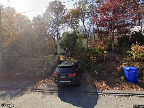 Lakewood, EAST HAMPTON, CT 06424