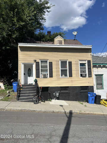 Cuyler, ALBANY, NY 12202