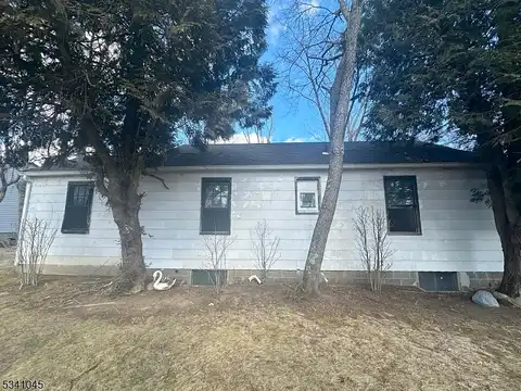 Vail, LAKE HIAWATHA, NJ 07034