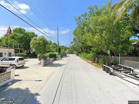 Pueblo St, Plantation Key, FL 33070