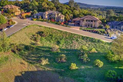Gavin Cir, Auburn, CA 95603