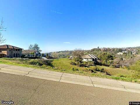Gavin Cir, Auburn, CA 95603