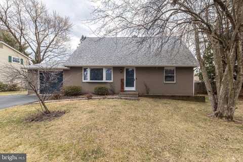 Linden, MACUNGIE, PA 18062