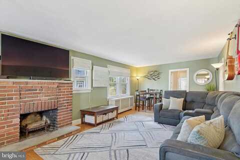 Grant, WILLOW GROVE, PA 19090