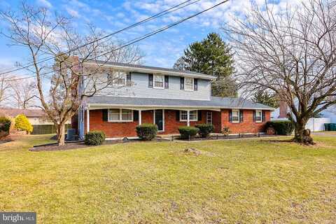 Glen, EASTON, PA 18045