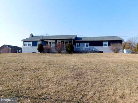 Stevens, BERNVILLE, PA 19506