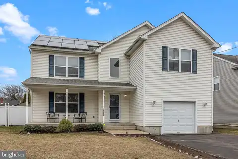 Maple, CROYDON, PA 19021