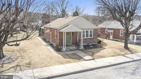 Broad, EMMAUS, PA 18049