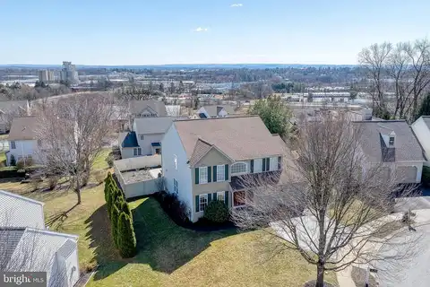 Brenda Lynn, MOUNTVILLE, PA 17554