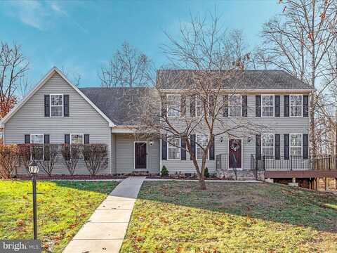 Joline, CLEAR BROOK, VA 22624