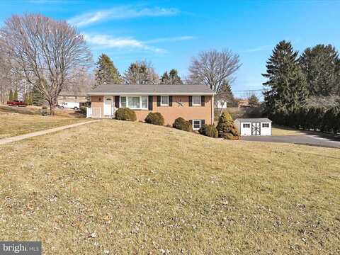 Thomas, DALLASTOWN, PA 17313