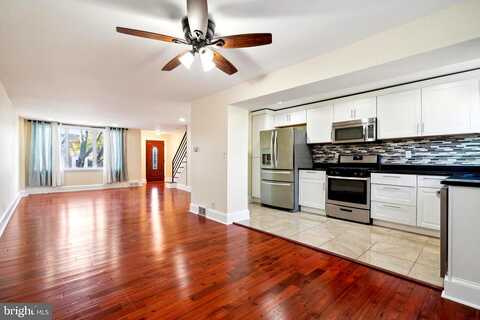 Woodcrest, PHILADELPHIA, PA 19151