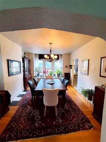 Phillips, PITTSBURGH, PA 15217