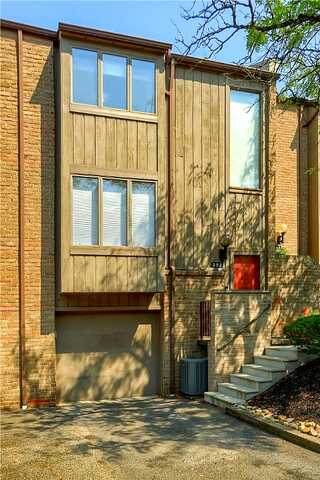 Elm, PITTSBURGH, PA 15237