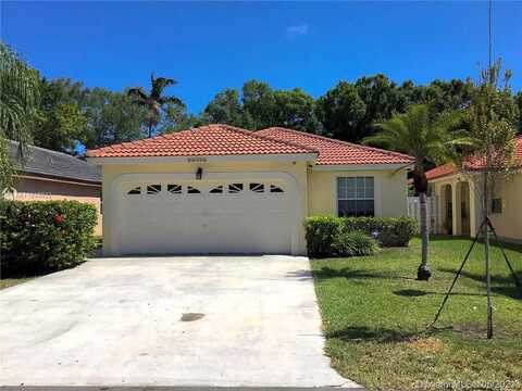 6Th, PEMBROKE PINES, FL 33029