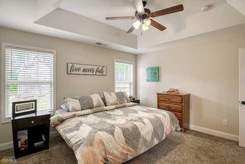 Needleleaf, BARNESVILLE, GA 30204