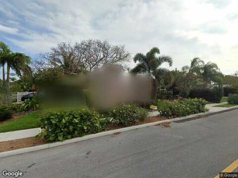 Vanderbilt, Lake Worth, FL 33460