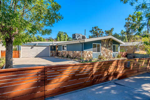 Bromont, PACOIMA, CA 91331