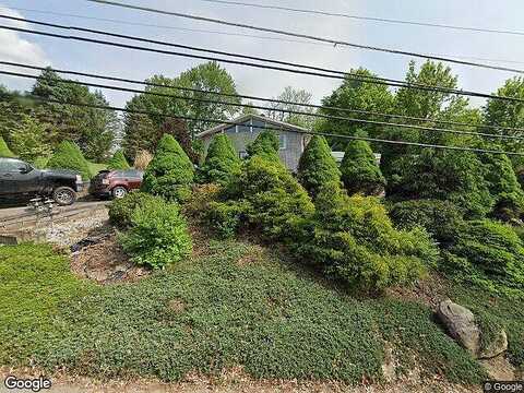 Main, MC CLELLANDTOWN, PA 15458