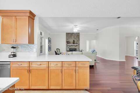 Emperor, JACKSONVILLE, FL 32223