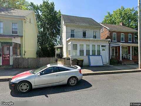 4Th, EAST GREENVILLE, PA 18041