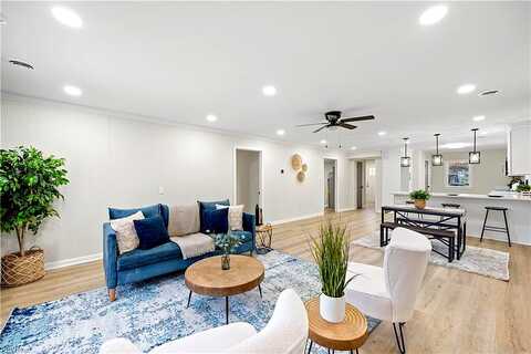 Cardover, CHESAPEAKE, VA 23325