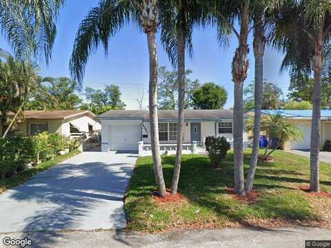 8Th, NORTH LAUDERDALE, FL 33068