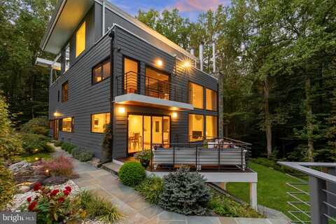 Springvale, GREAT FALLS, VA 22066