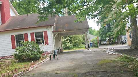 Redmead, NORTH CHESTERFIELD, VA 23236
