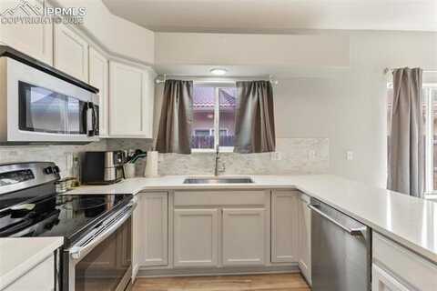 Willowcrest, PUEBLO, CO 81005