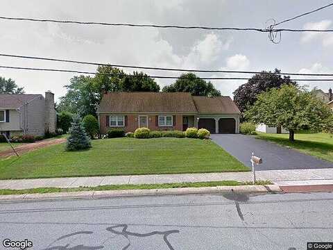 Juniper, DENVER, PA 17517