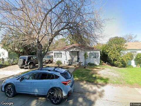 33Rd, SACRAMENTO, CA 95824