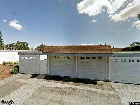 Caminito Juanico, LAGUNA HILLS, CA 92653