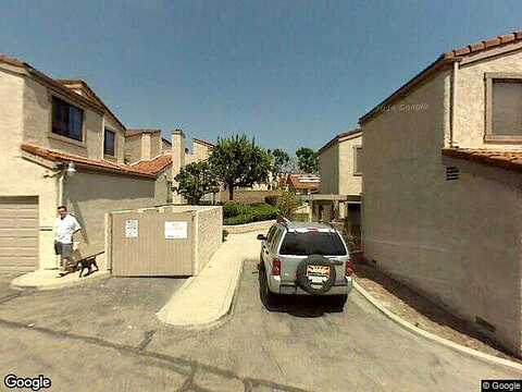 Calle Grande, FULLERTON, CA 92835