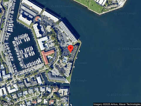 Yacht Club, NORTH PALM BEACH, FL 33408