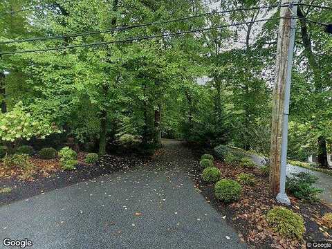 Earles, NEWTOWN SQUARE, PA 19073