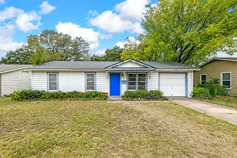 Livingston, HURST, TX 76053