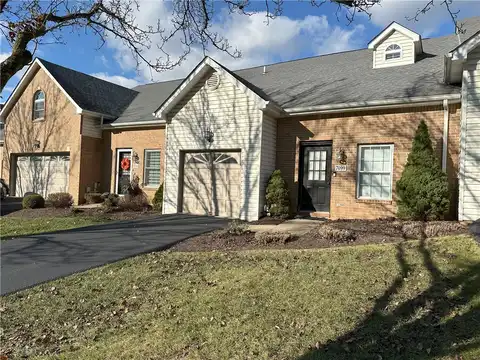 Clubview, BRIDGEVILLE, PA 15017