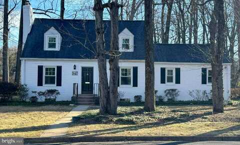 Spring, FALLS CHURCH, VA 22046