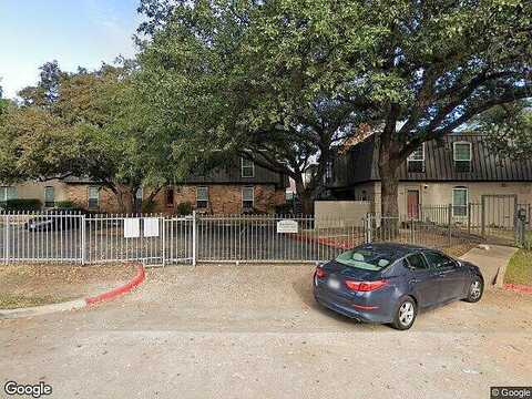 Fleetwood Oaks, DALLAS, TX 75235